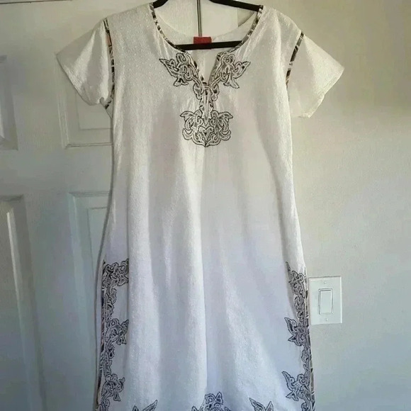Juliet Indiage - Picture 1 of 8
